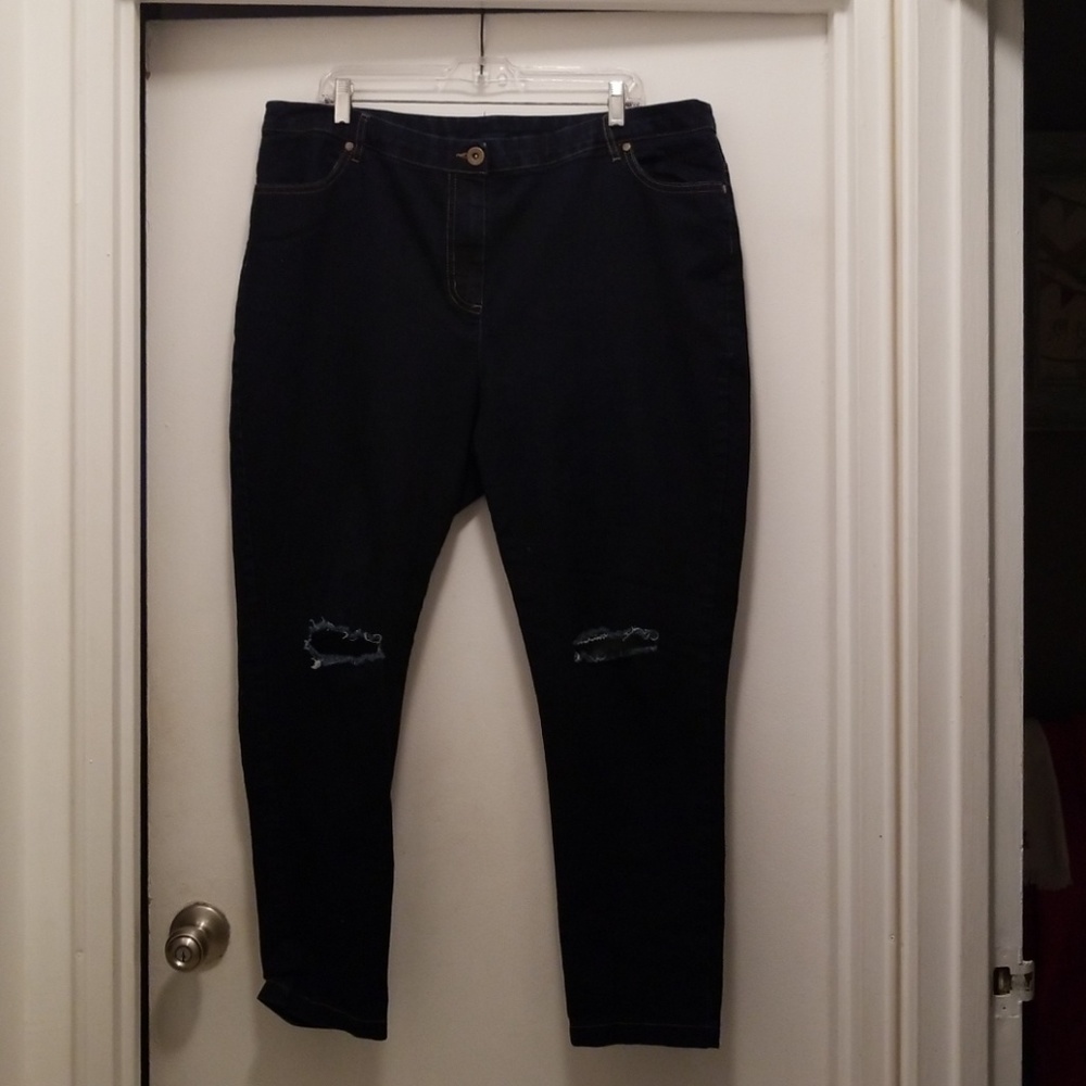 Size 20 plus sized skinny destroyed knee jeans